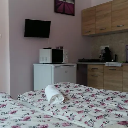 Apartment Romai